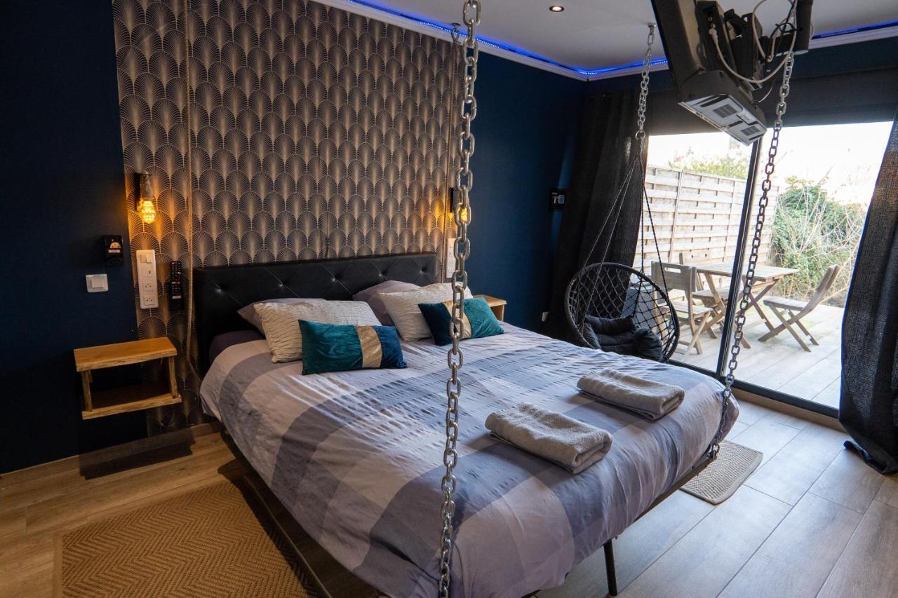Capsule Temps Suspendu - Balneo, Home Cinema & Billard Valenciennes Buitenkant foto