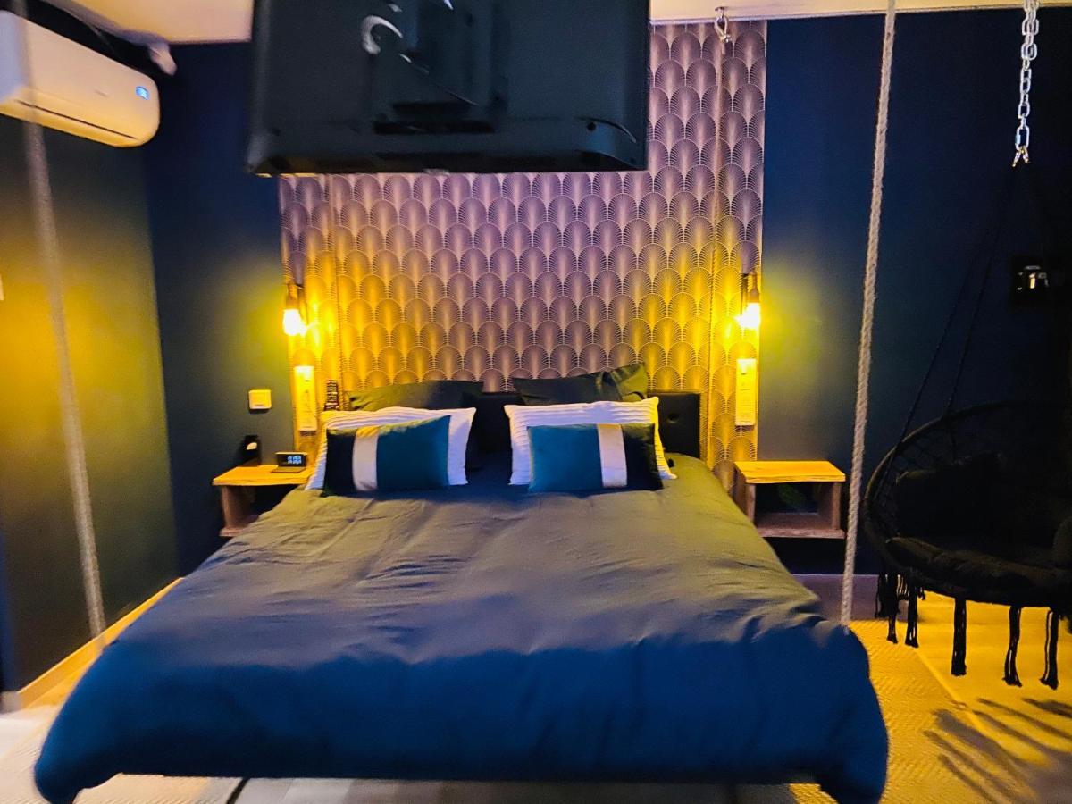 Capsule Temps Suspendu - Balneo, Home Cinema & Billard Valenciennes Buitenkant foto
