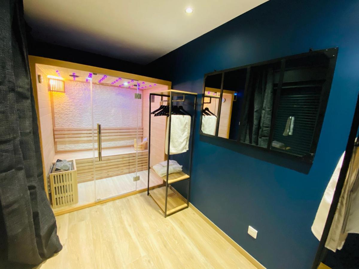 Capsule Temps Suspendu - Balneo, Home Cinema & Billard Valenciennes Buitenkant foto