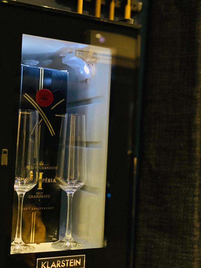 Capsule Temps Suspendu - Balneo, Home Cinema & Billard Valenciennes Buitenkant foto