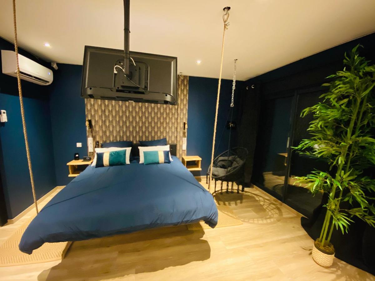 Capsule Temps Suspendu - Balneo, Home Cinema & Billard Valenciennes Buitenkant foto